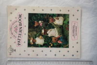 Paperback book: The Brambly Hedge Pattern Book